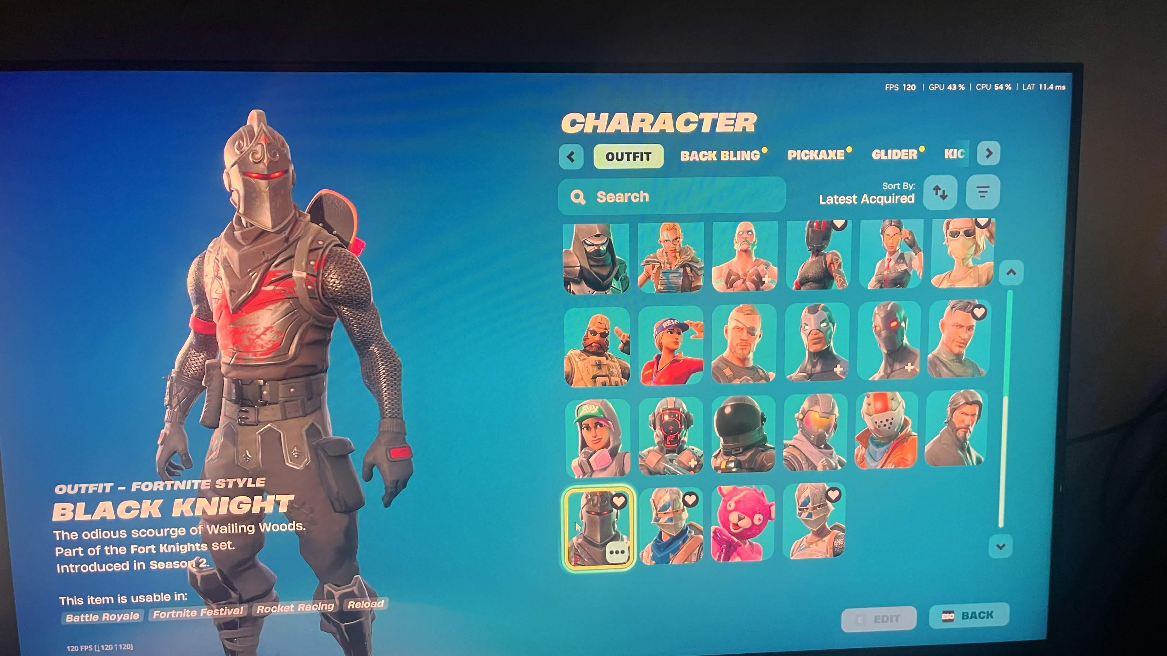 حساب فورت نايت ابيك اسكنات نادره من سيزون 2 الى 5 وكم اسكن من الايتم شوب